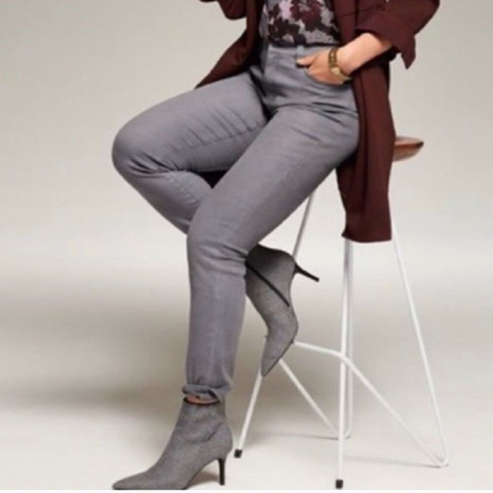 CAbi High Skinny Distressed Grey Jeans Style‎ 3565 Sz 4